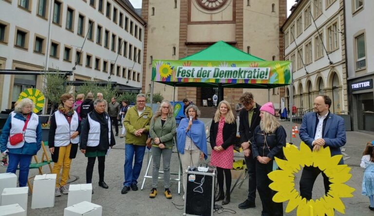 Fest der Demokratie: “Demokratie geht uns Alle an!”