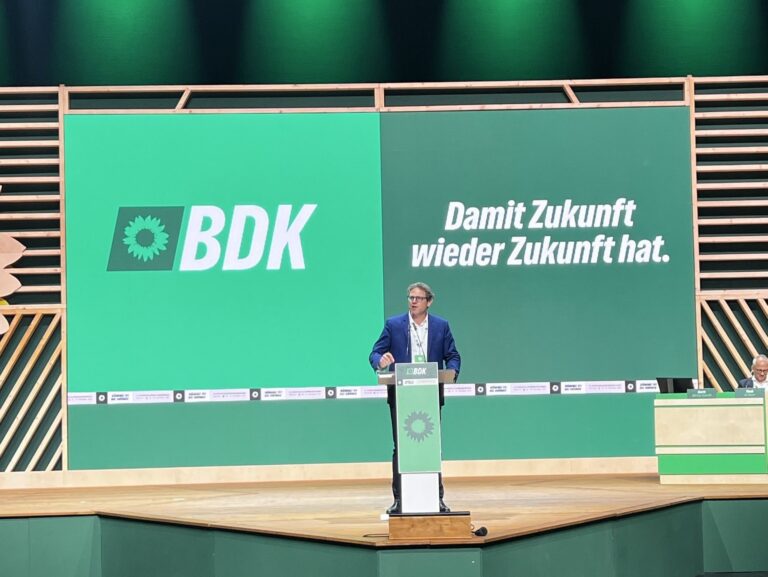 Grüner Kreisverband freut sich über doppelte Anerkennung für Würzburgs Oberbürgermeister Martin Heilig